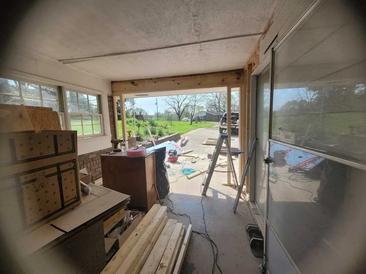 Air movers and dehumidifier for Drying & Dehumidification in Candlewick Lake